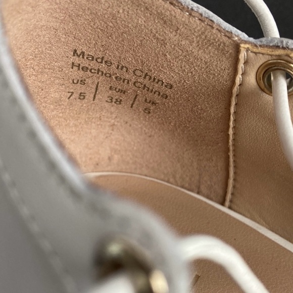 NIB Aldo Women‘s Leather lace-up Loafer White Alize-x-70 US 7.5M - Picture 7 of 12